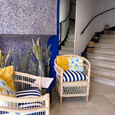 Tour De Nesle Vieux Port 3 Etoiles Hotell