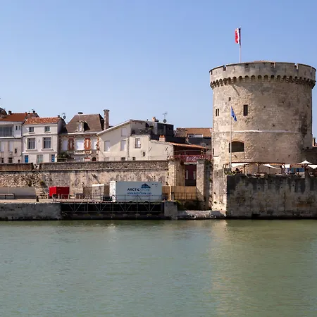 Hotell Tour De Nesle Vieux Port 3 Etoiles 3*