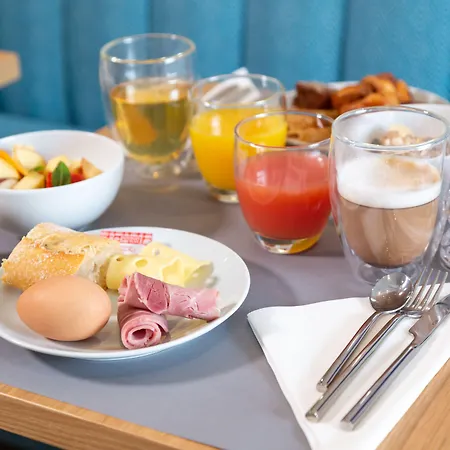 Tour De Nesle Vieux Port 3 Etoiles