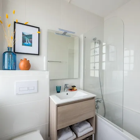 Tour De Nesle Vieux Port 3 Etoiles Hotell