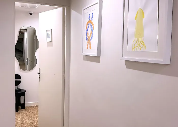 Hotel Tour De Nesle Vieux Port 3 Etoiles