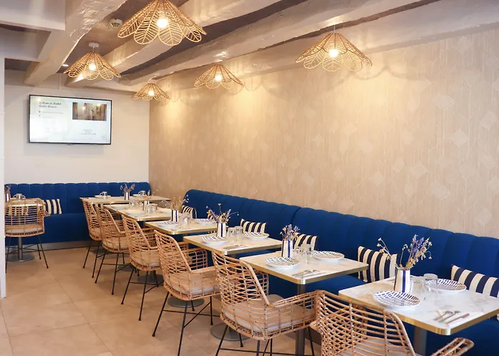 Tour De Nesle Vieux Port 3 Etoiles Hotel