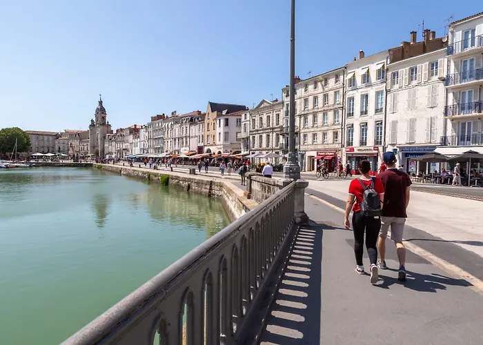 Hotel Tour De Nesle Vieux Port 3 Etoiles 3*