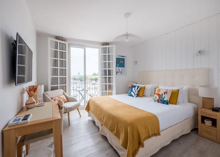 Tour De Nesle Vieux Port 3 Etoiles La Rochelle (Charente-Maritime)