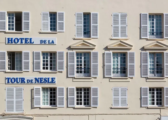 Tour De Nesle Vieux Port 3 Etoiles 3* La Rochelle (Charente-Maritime)